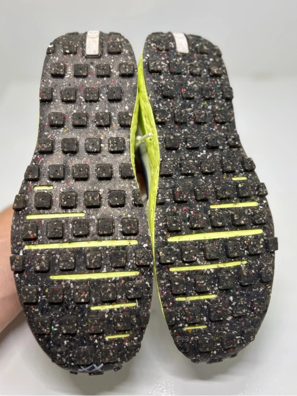 Nike Waffle One Volt Green Mesh Suede Sneakers Men’s 6.5 Trail Style Running S